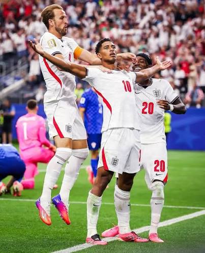 Bellingham dan Kane Beraksi, Inggris Kunci Puncak Grup usai Kalahkan Panama