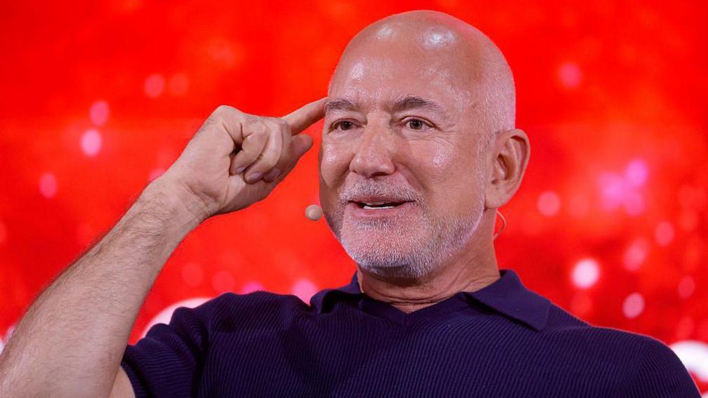 Konsorsium Jeff Bezos Resmi Beli Hampir 40% Saham Liverpool