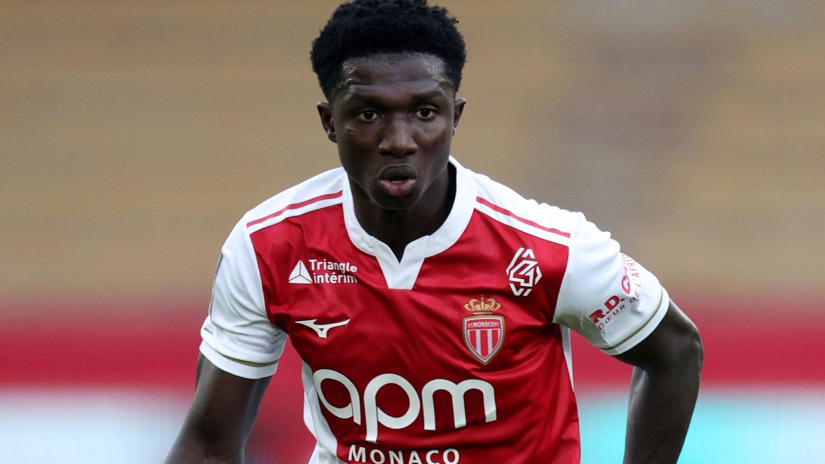 Transfer Lamine Camara ke Chelsea Batal di Menit Akhir